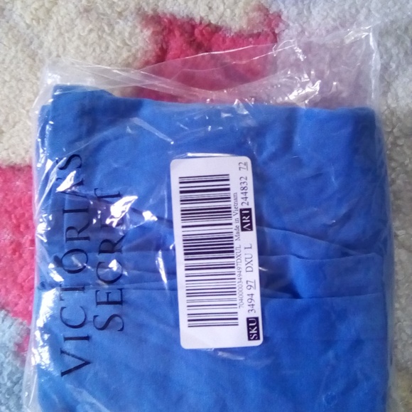 Victoria Secret tank top blue (NEW) size large - Picture 3 of 5
